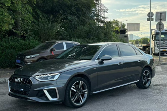 奥迪A4L 2022款 40 TFSI 时尚动感型