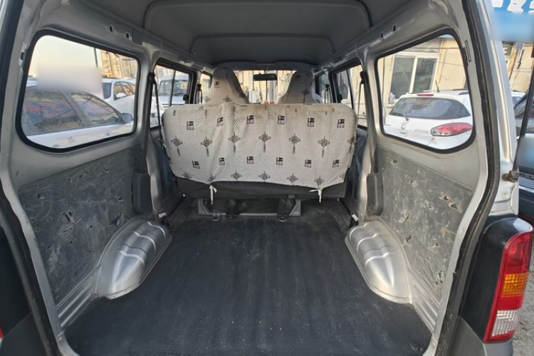 五菱汽车 五菱之光 2020款 1.2L 实用型 国VI LSI中控内饰7002