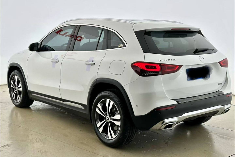 奔驰GLA 2023款 GLA 220车身外观6015