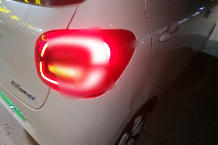 五菱汽车 宏光MINIEV 2025款 四门版 进阶款车身外观6001