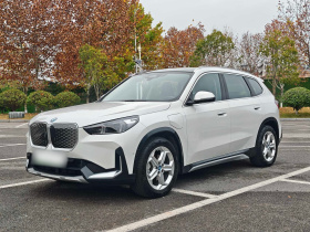 宝马iX1 2023款 eDrive25L X设计套装