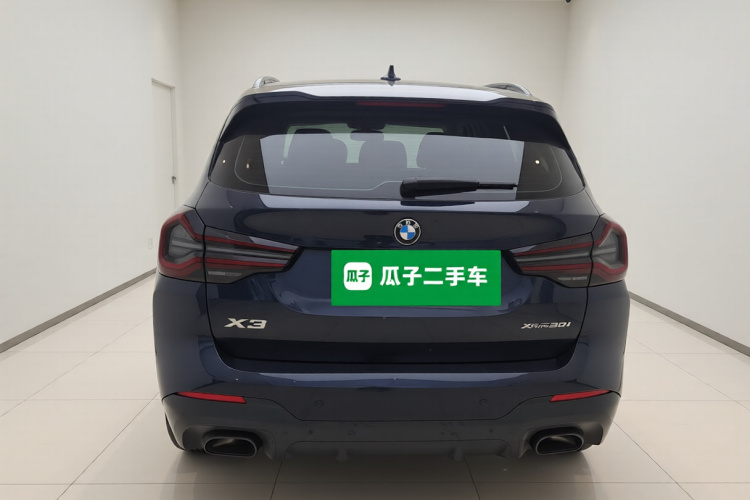 宝马X3 2023款 xDrive30i 领先型 M曜夜套装车身外观6