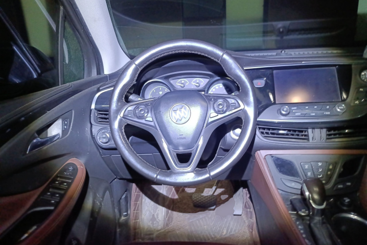 别克 昂科威 2018款 20T 两驱豪华型中控内饰13