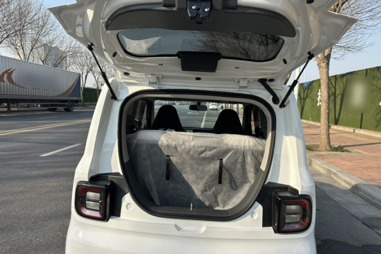 吉利银河 熊猫 2025款 210km 元气熊局部细节23