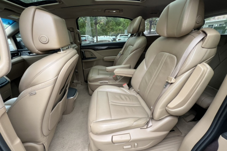 别克GL8 2017款 ES 28T 豪华型 国V中控内饰7004