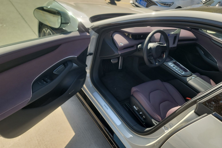 小米汽车 小米SU7 2024款 四驱超长续航高阶智驾Max版中控内饰20