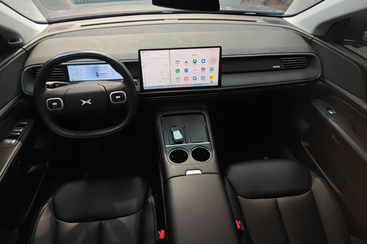 小鹏G6 2023款 755 超长续航 Pro中控内饰7002