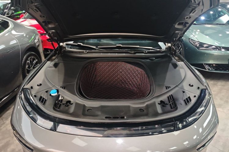 小鹏P7 2021款 480N局部细节24