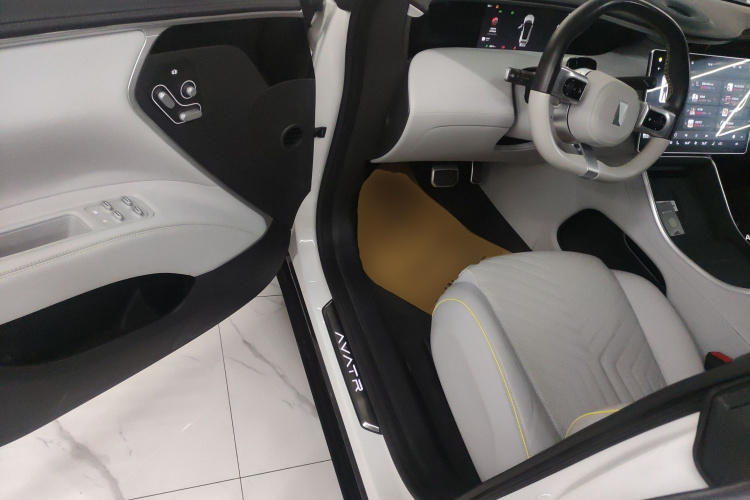 阿维塔11 2022款 超长续航双电机奢享版 4座中控内饰20