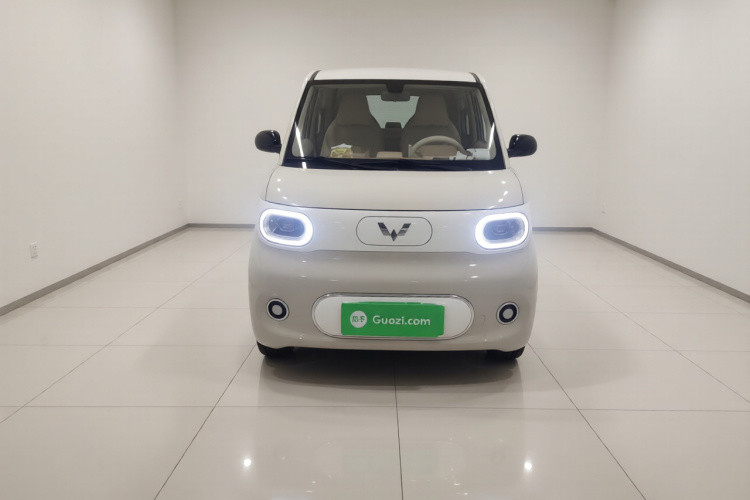 五菱汽车 宏光MINIEV 2024款 第三代 215km 青春版车身外观2