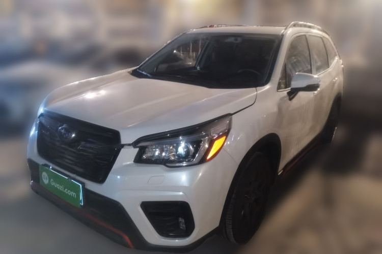斯巴鲁 森林人 2021款 2.0i X运动版EyeSight车身外观1