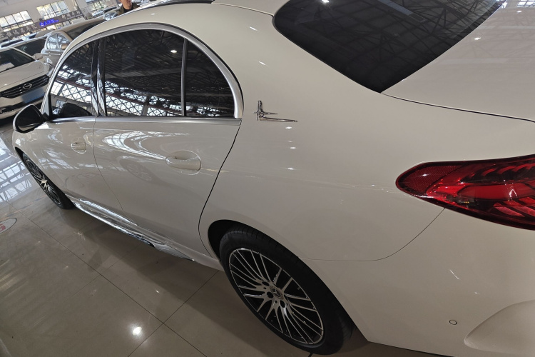 奔驰C级 2024款 C 260 L 运动版车身外观6003