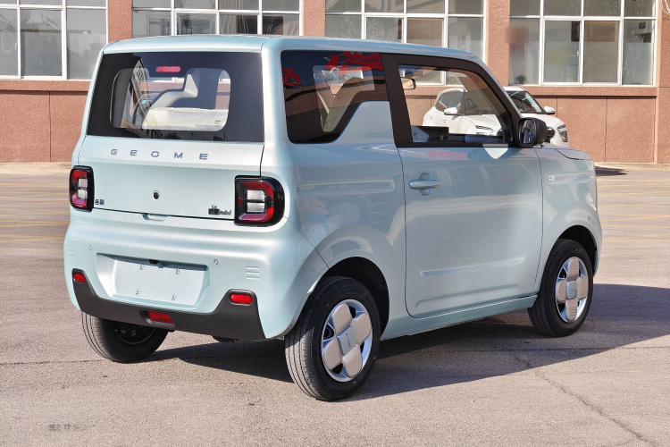 吉利银河 2024款 熊猫mini 200km 耐力熊车身外观6003