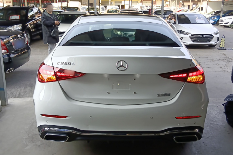 奔驰C级 2022款 改款 C 260 L 运动版车身外观6004