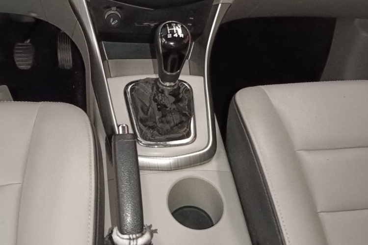 东风风行 风行S500 2016款 1.5L 手动舒适型局部细节18