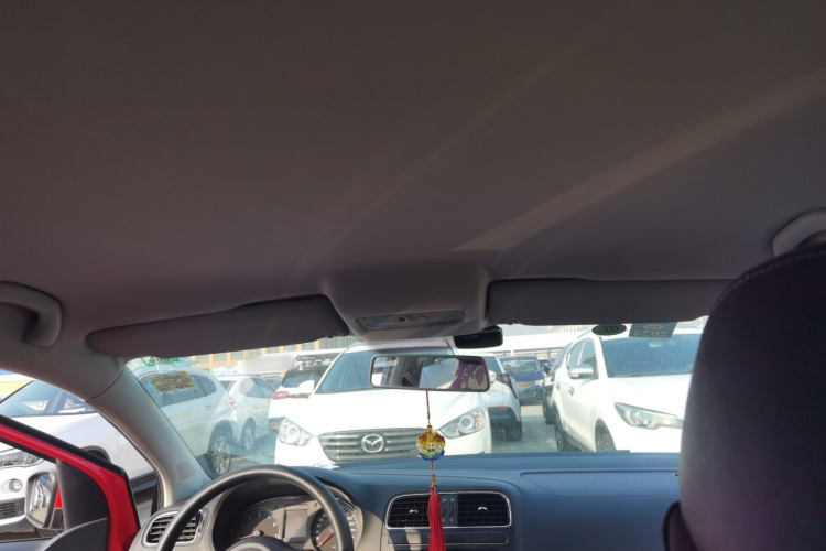 大众 Polo 2013款 1.6L 自动舒适版中控内饰22