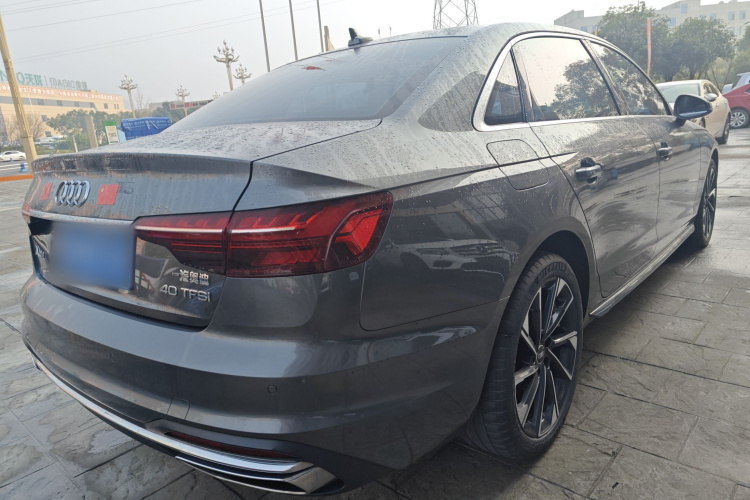 奥迪A4L 2022款 40 TFSI 时尚致雅型车身外观7