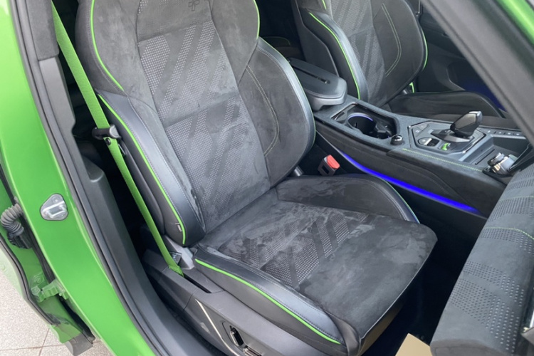 领克05 2022款 05+ 2.0TD 自动探索版局部细节41