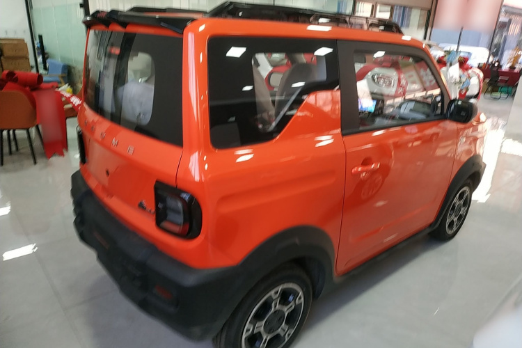 吉利银河 2025款 210km 熊猫骑士车身外观7