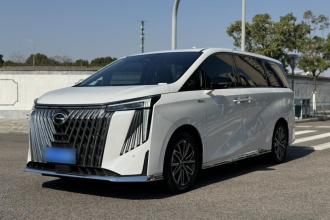 广汽传祺 传祺M8 2024款 大师系列 400T 至尊版