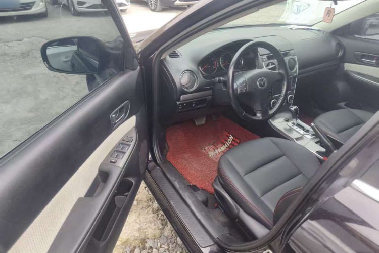 马自达6 2013款 2.0L 自动时尚型中控内饰7002