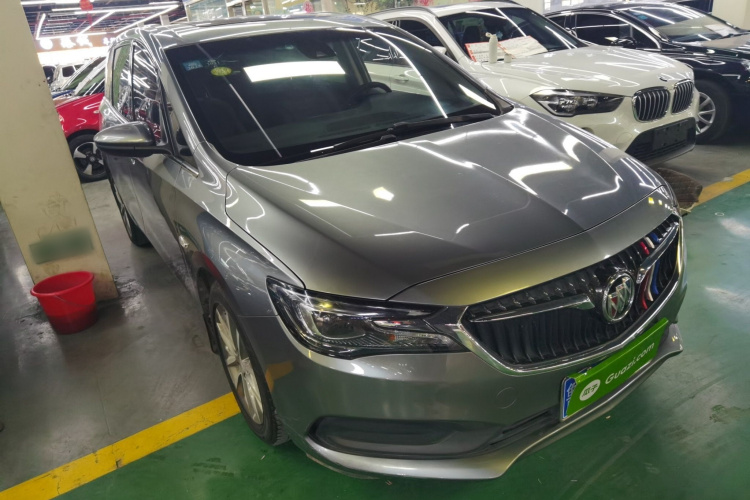 别克GL6 2019款 18T 6座互联豪华型 国V车身外观6002