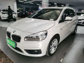 宝马2系旅行车 2016款 220i 领先型