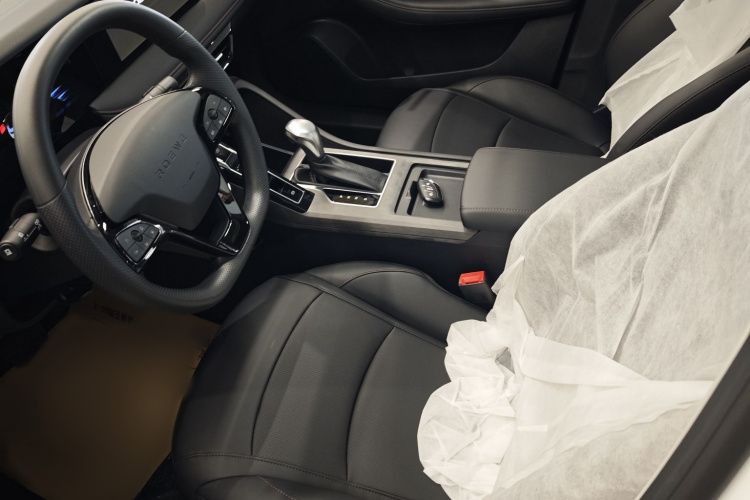 荣威i5 2024款 1.5L CVT尊荣版中控内饰7002