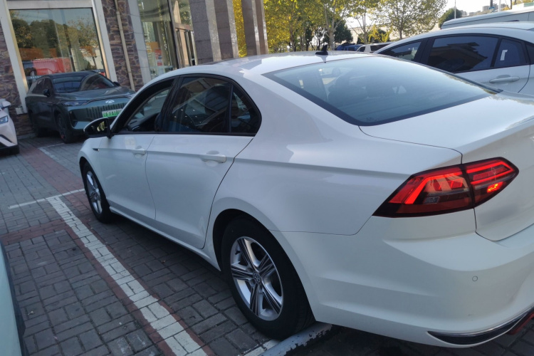 大众 凌渡 2019款 230TSI DSG风尚版 国VI车身外观6003