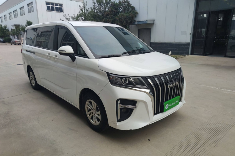 BAW北汽制造 锐胜王牌M7 2023款 1.6L 长轴创享型 9座车身外观6002