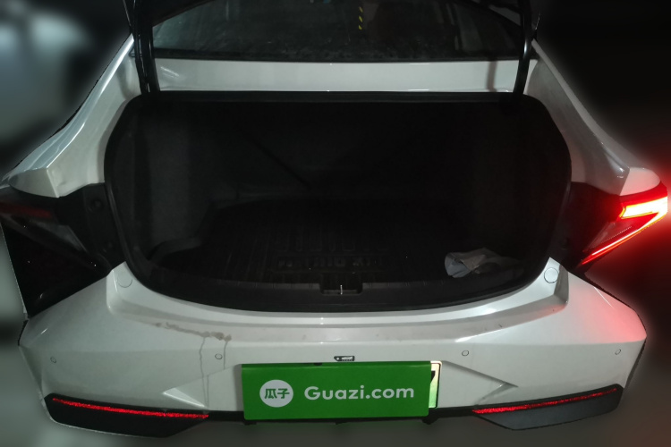 灵悉L 2024款 头号玩家版中控内饰23