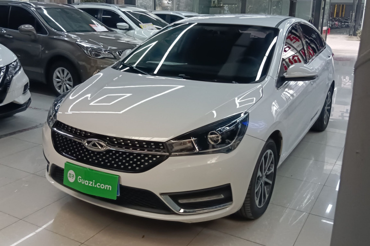 奇瑞 艾瑞泽5 2021款 PRO 1.5L 手动青春版车身外观1