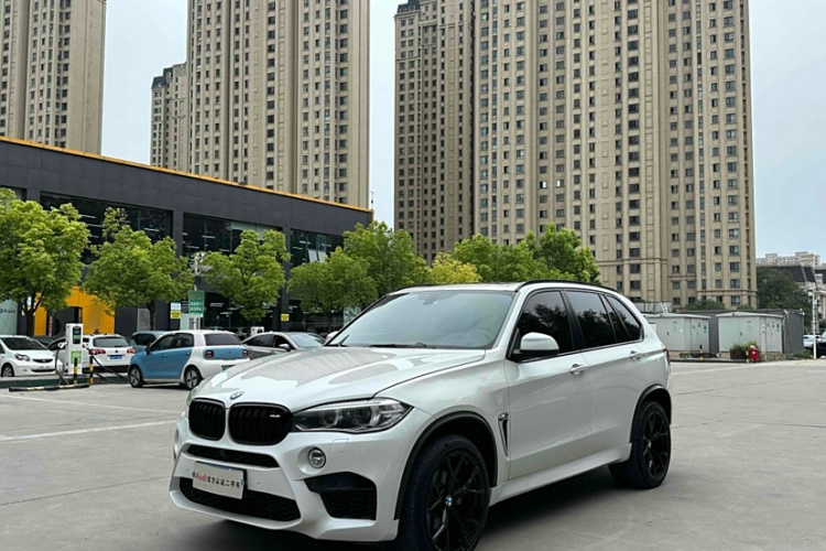宝马X5(进口) 2014款 xDrive35i 典雅型车身外观6010