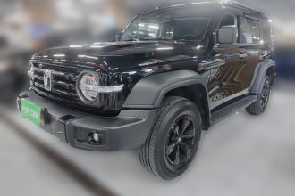 坦克300 2023款 越野版 2.0T 征服者