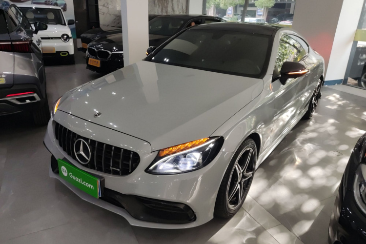 奔驰C级(进口) 2018款 C 200 轿跑车局部细节36