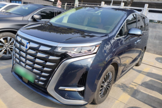 腾势D9 2022款 DM-i 970 四驱旗舰型