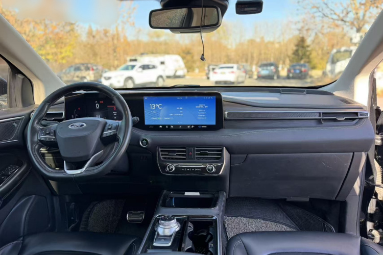 福特 锐界 2021款 PLUS EcoBoost 245 两驱豪锐型 7座中控内饰7004