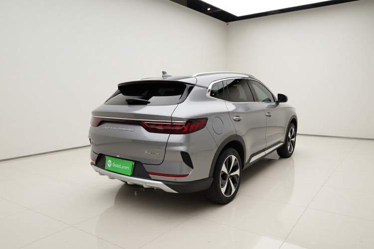 比亚迪 宋PLUS新能源 2021款 EV 尊贵型车身外观7