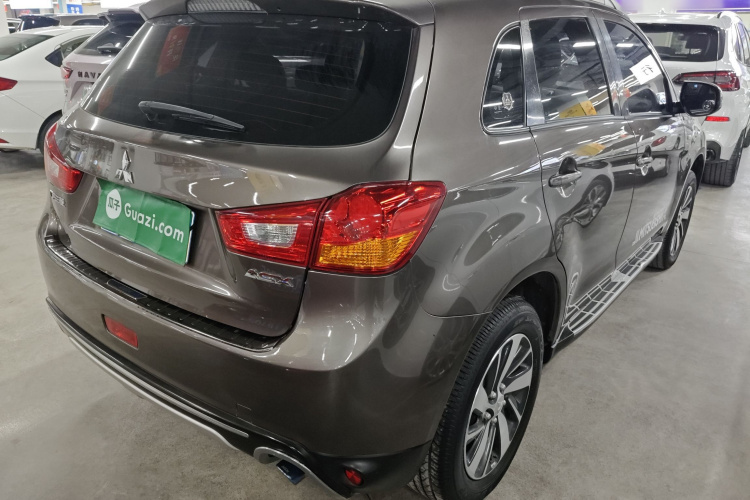 三菱 劲炫ASX 2018款 1.6L 手动两驱灵动版车身外观7