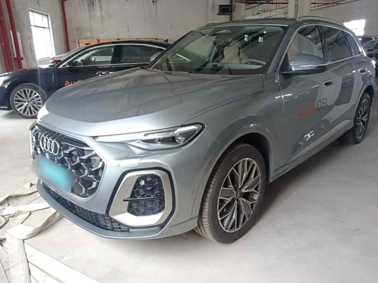 奥迪Q5L 2026款 智混豪华型(2)