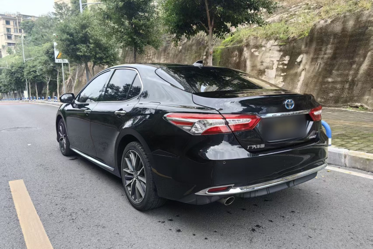 丰田 凯美瑞 2023款 双擎 2.5HG 豪华版车身外观6006