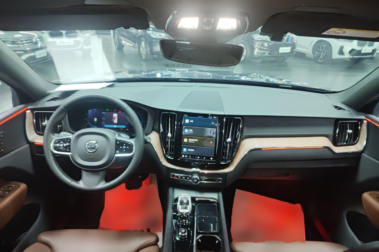 沃尔沃XC60 2023款 B5 四驱智远豪华版中控内饰7002