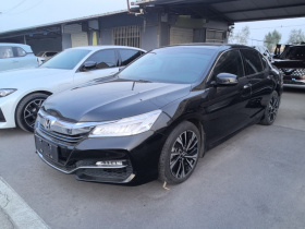 本田 雅阁 2016款 混动 2.0L 锐领版