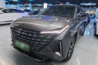 长安UNI-Z新能源 2024款 蓝鲸智电iDD 125km 超越型