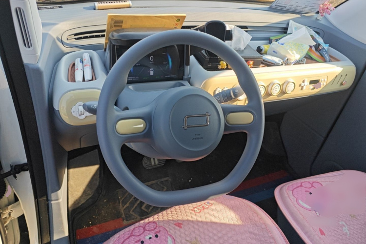 奔腾小马 2025款 222km 灵动马中控内饰13