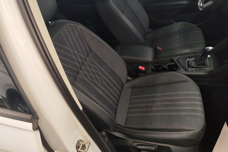 大众 途观L 2023款 330TSI 自动两驱舒享版局部细节41