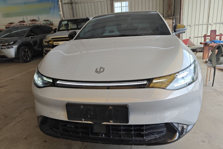 零跑汽车 零跑C01 2022款 后驱超长续航版车身外观2