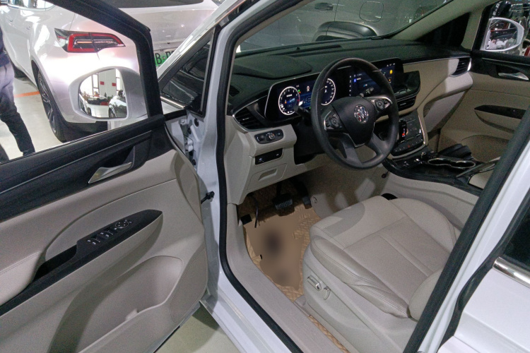 别克GL8 2022款 ES陆尊 653T 舒适型中控内饰20