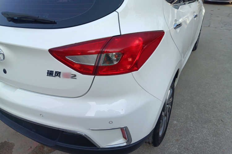 江汽集团 瑞风S2 2015款 1.5L CVT豪华型车身外观6006