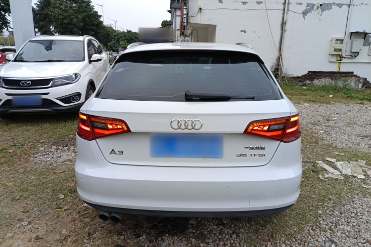 奥迪A3 2016款 Sportback 35 TFSI 风尚型车身外观6